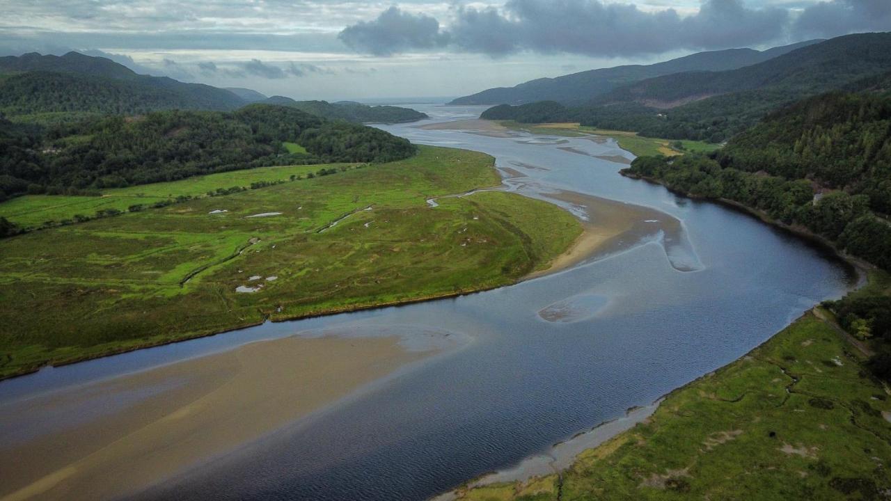 Snowdonia Mawddach Escape Villa Долгелай Екстериор снимка