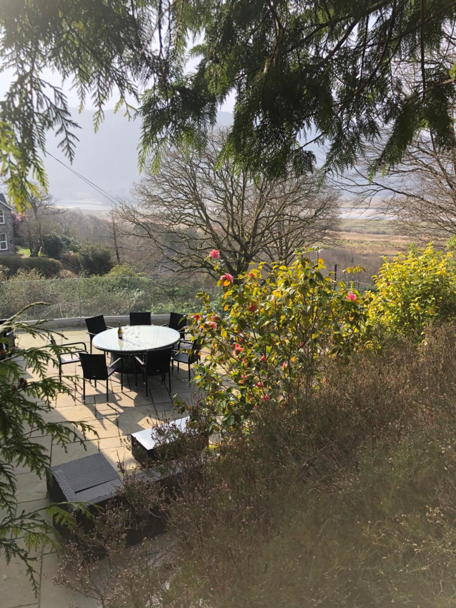 Snowdonia Mawddach Escape Villa Долгелай Екстериор снимка
