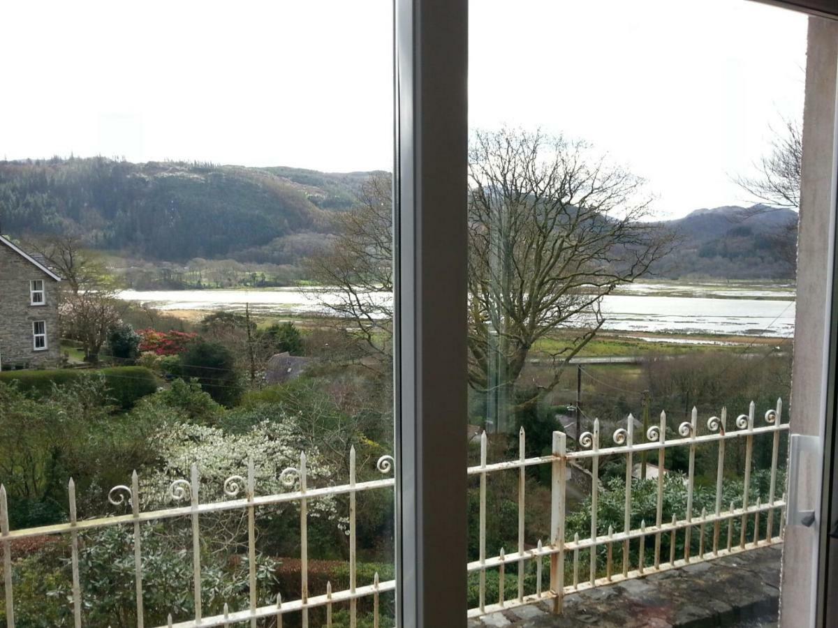 Snowdonia Mawddach Escape Villa Долгелай Екстериор снимка
